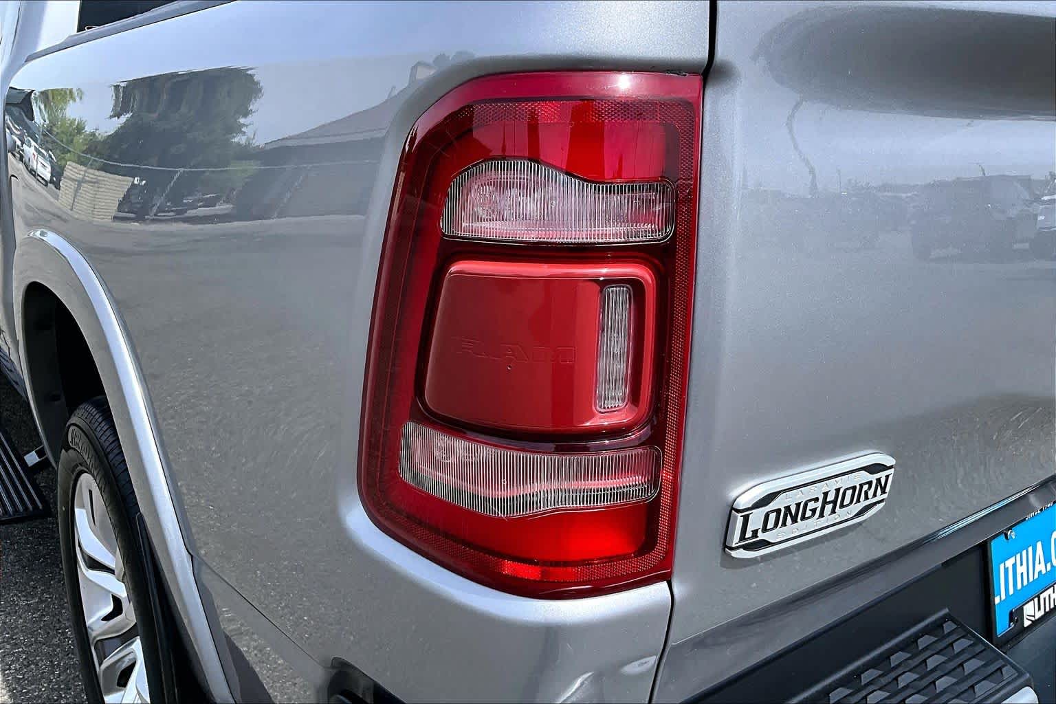 Thumbnail: 2020 RAM 1500 - 32