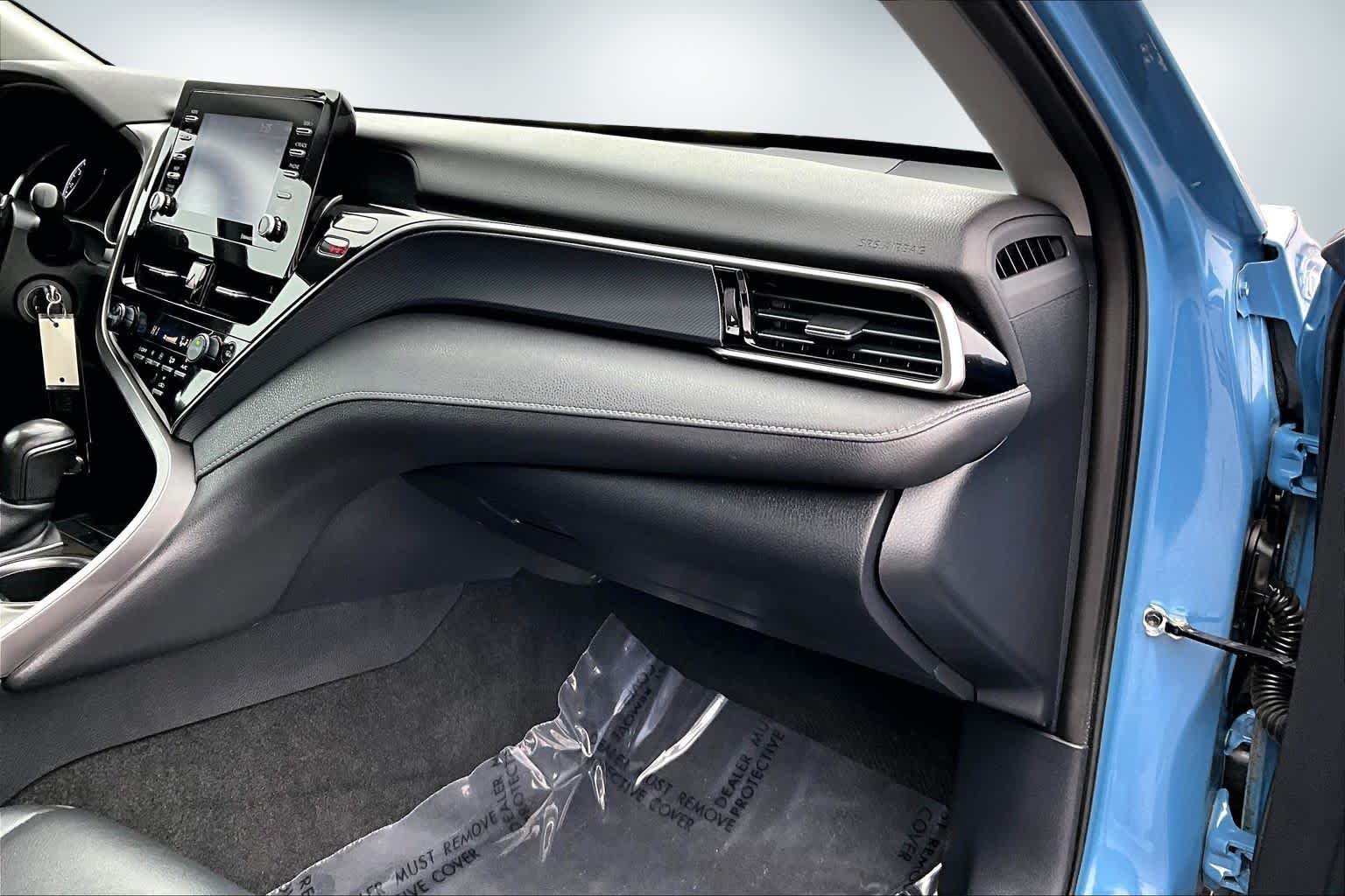 Thumbnail: 2023 Toyota Camry - 23