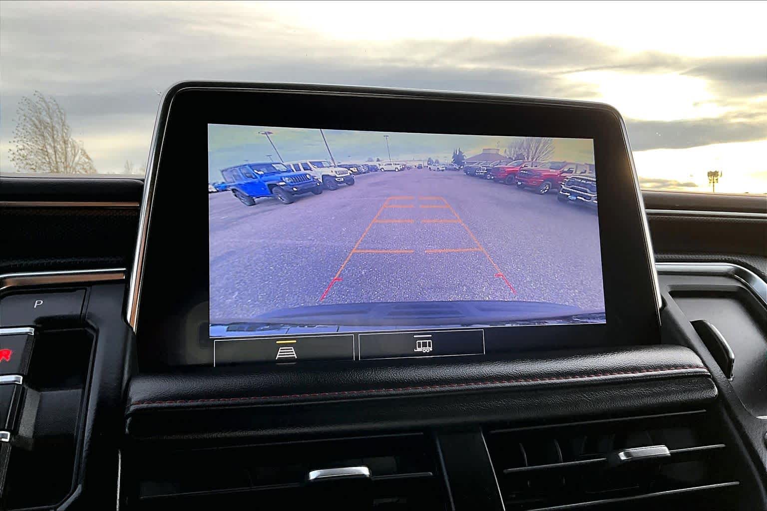 Thumbnail: 2021 Chevrolet Suburban - 26