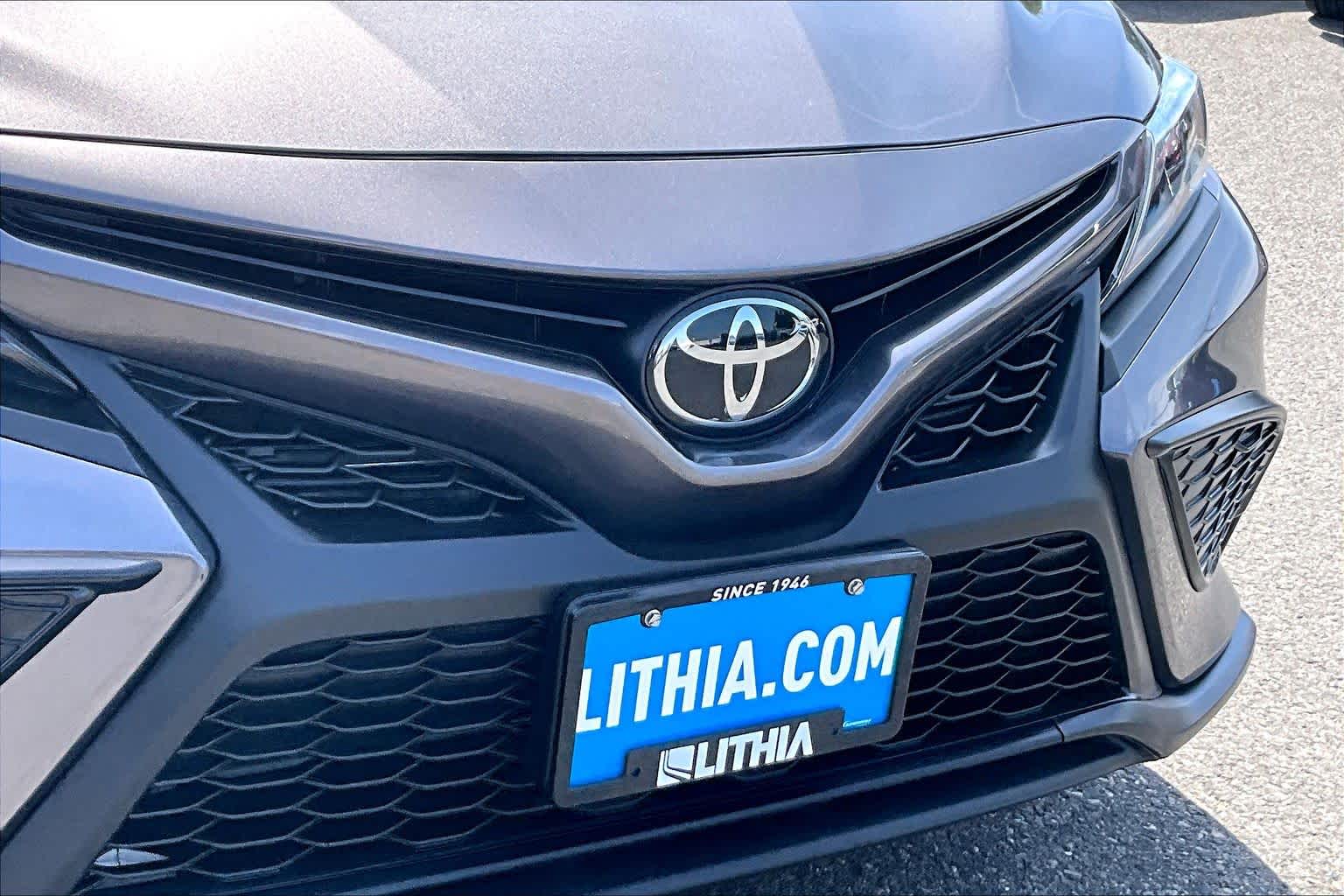 Thumbnail: 2023 Toyota Camry - 32