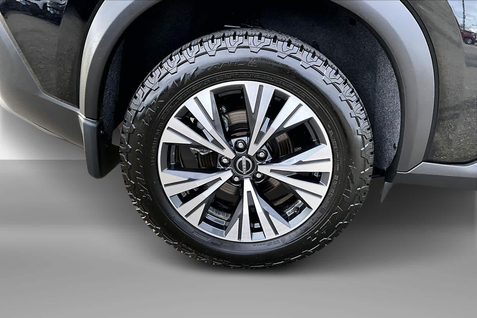 Thumbnail: 2023 Nissan Rogue - 36