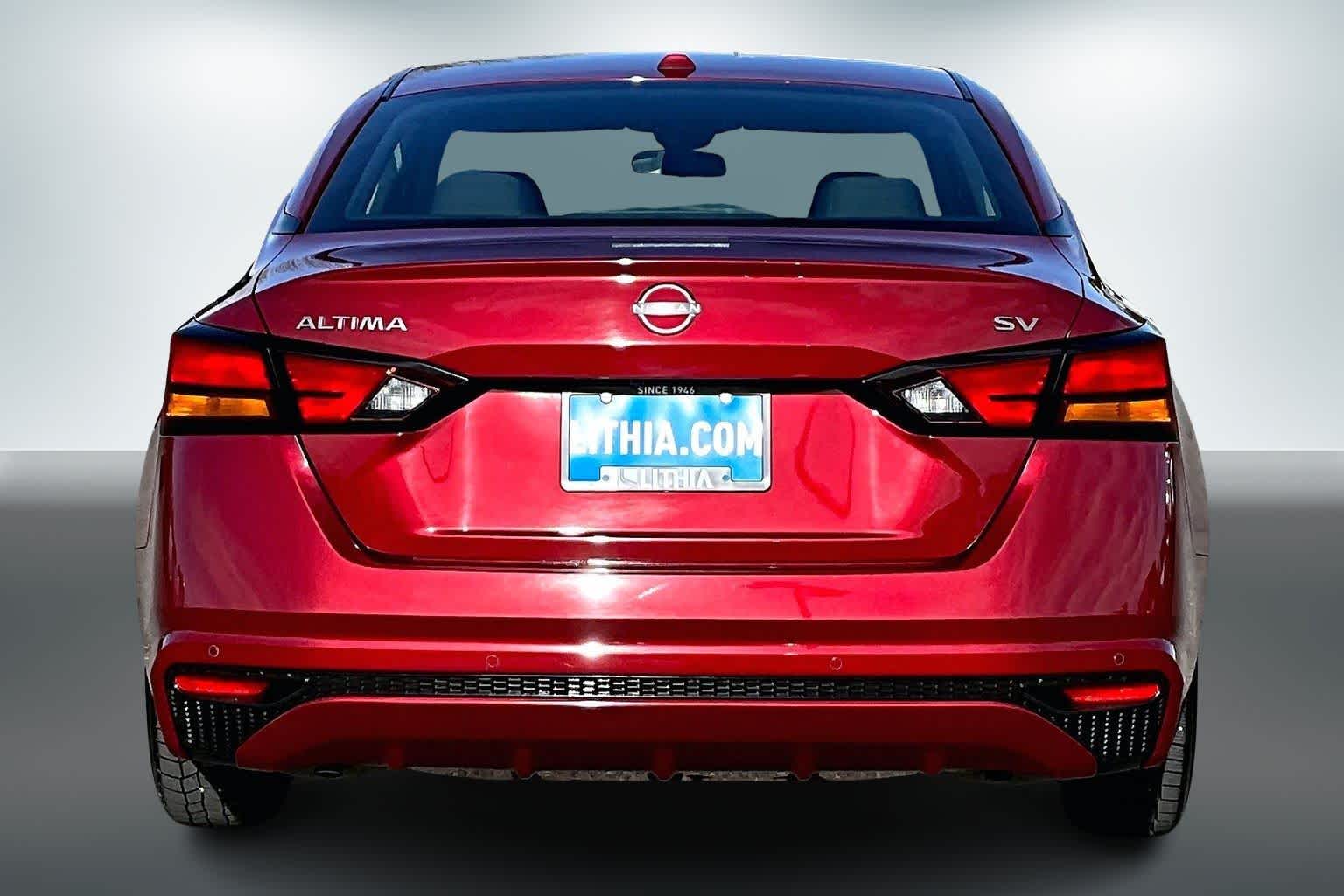 Thumbnail: 2024 Nissan Altima - 5