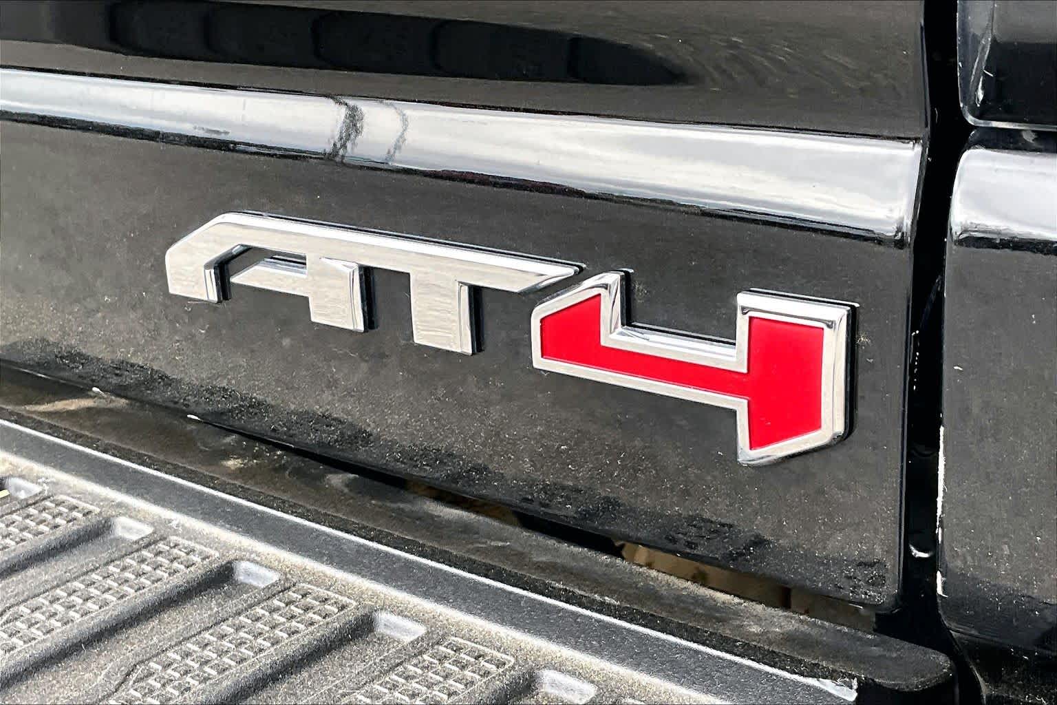 Thumbnail: 2024 GMC Sierra 2500 - 6