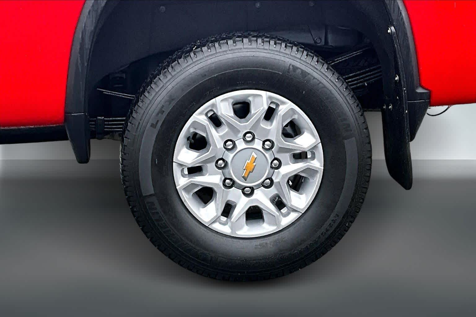 Thumbnail: 2024 Chevrolet Silverado 3500 - 33