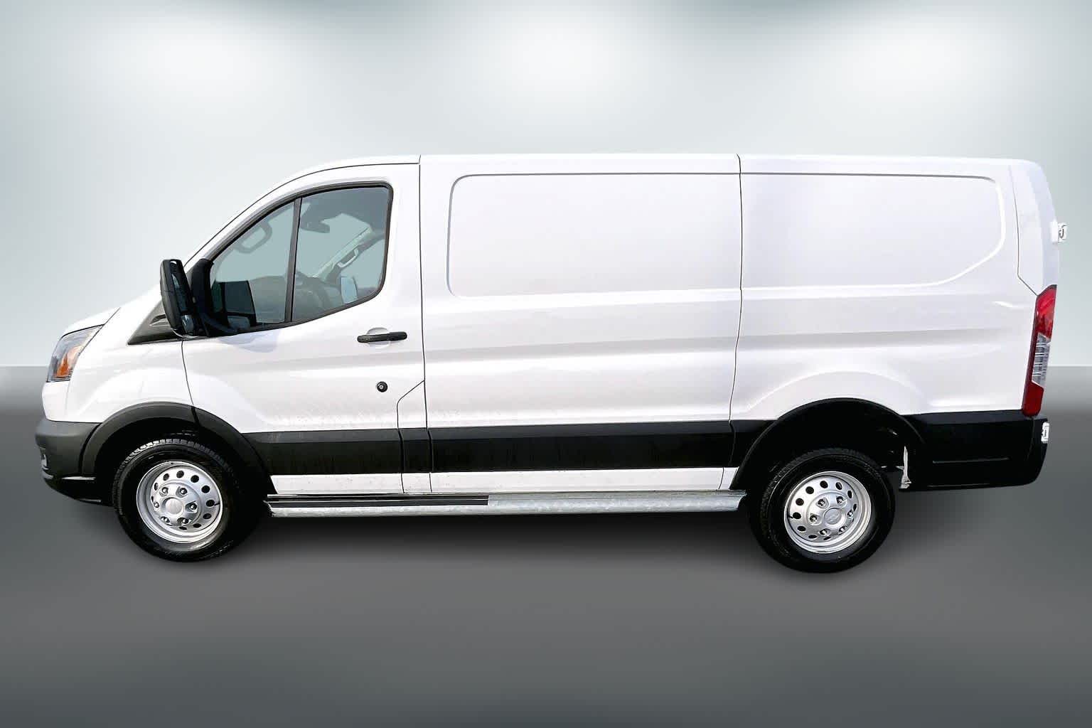 Thumbnail: 2024 Ford Transit Series - 3