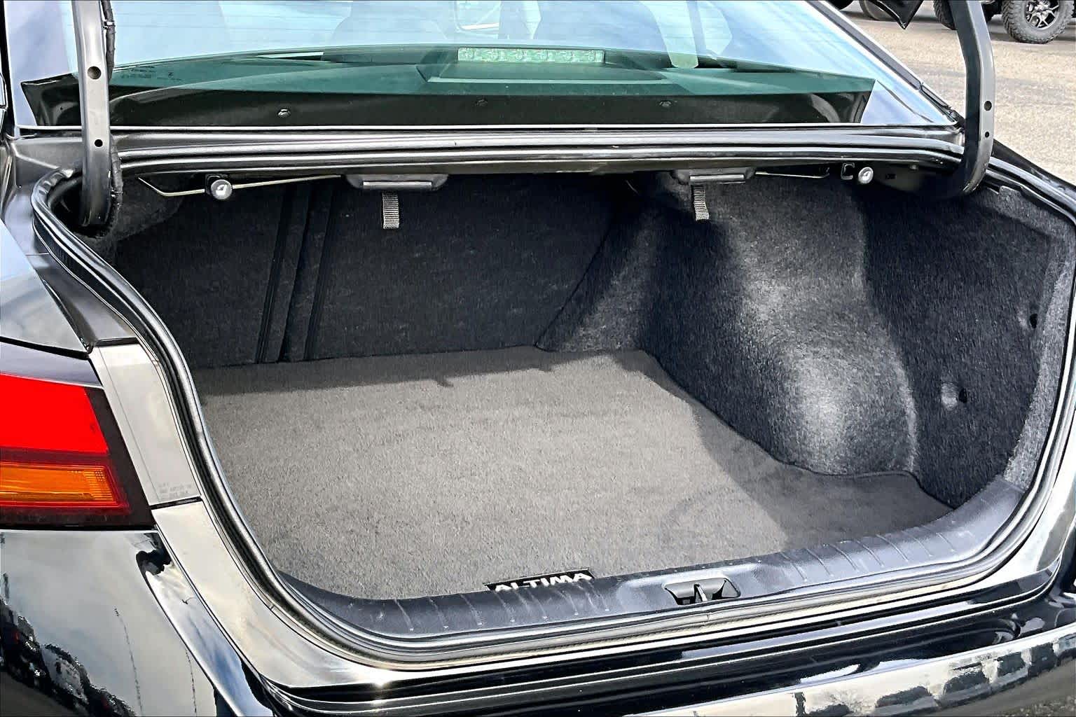 Thumbnail: 2024 Nissan Altima - 17