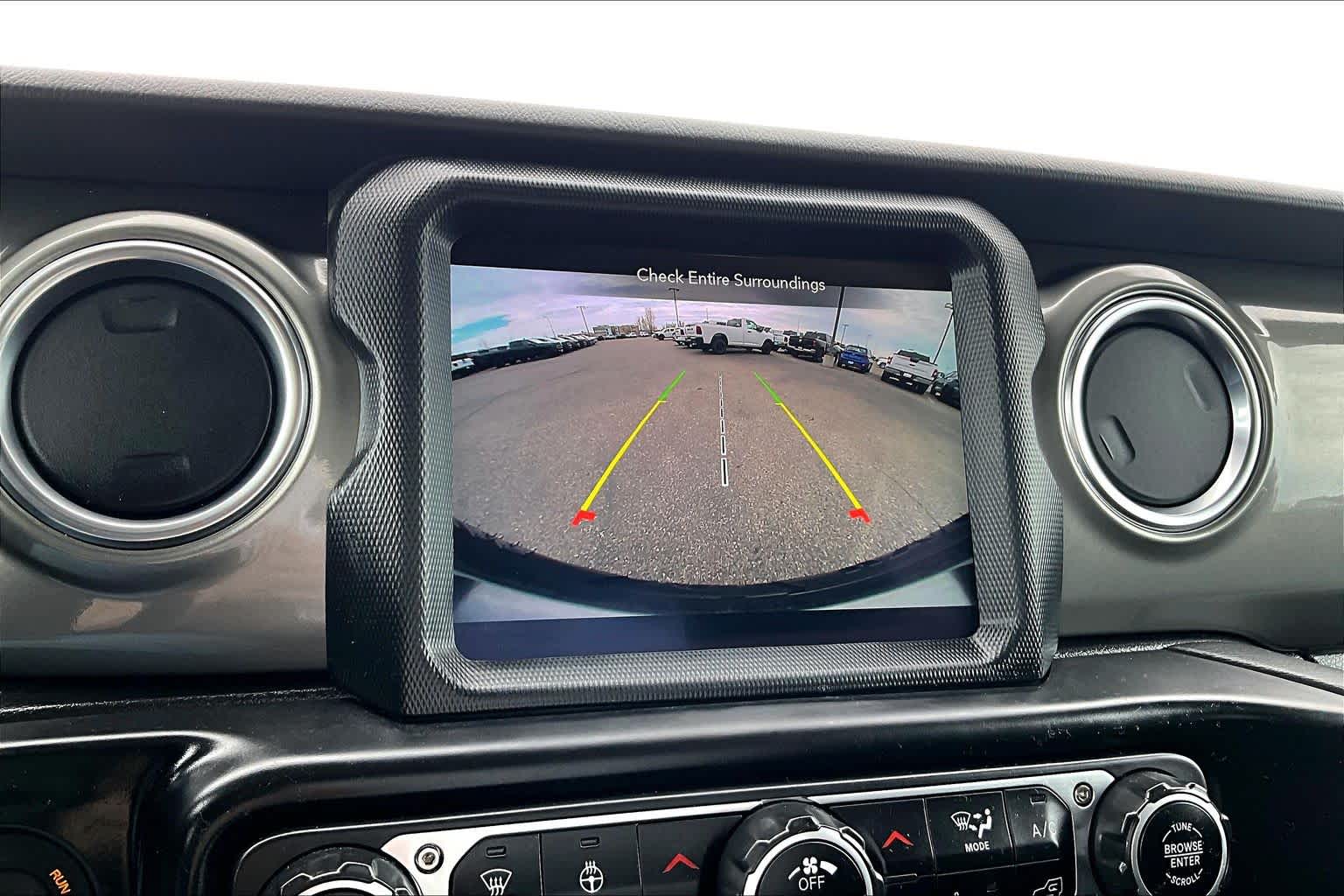 Thumbnail: 2023 Jeep Wrangler - 26