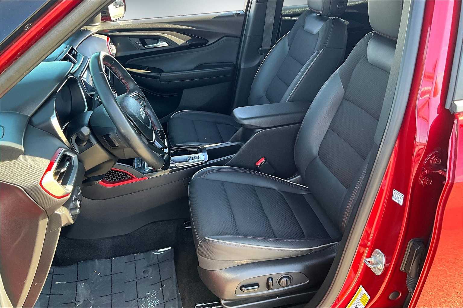 Thumbnail: 2021 Chevrolet TrailBlazer - 11