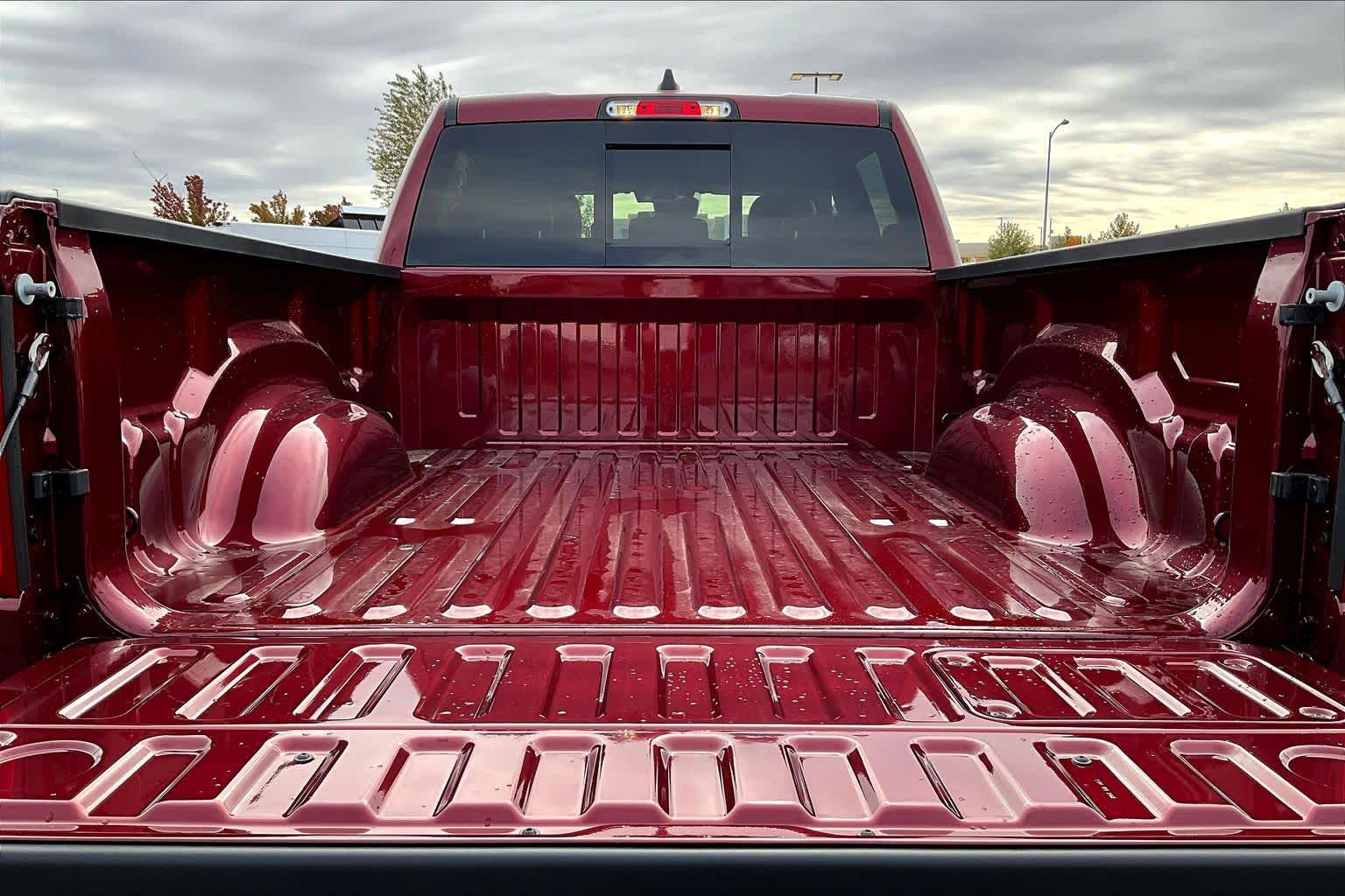 Thumbnail: 2026 RAM 1500 - 19