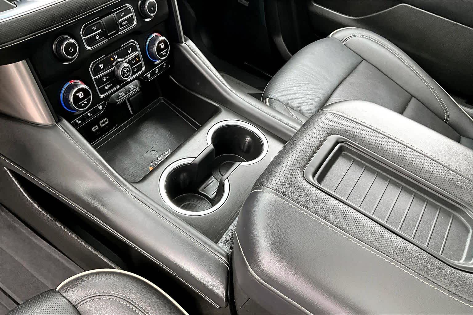 Thumbnail: 2023 Chevrolet Tahoe - 16