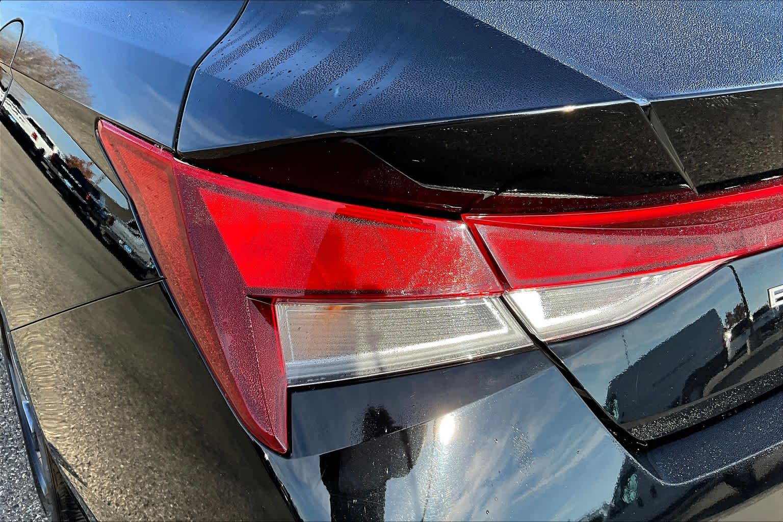 Thumbnail: 2024 Hyundai Elantra - 33