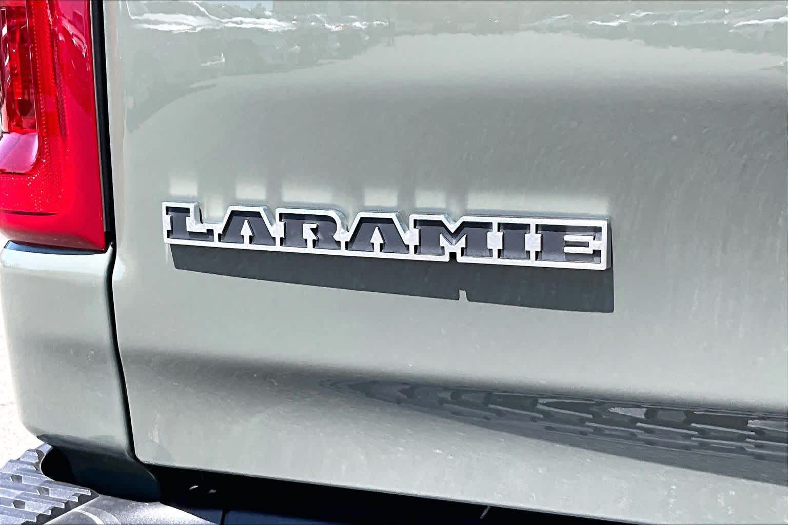 Thumbnail: 2026 RAM 1500 - 7