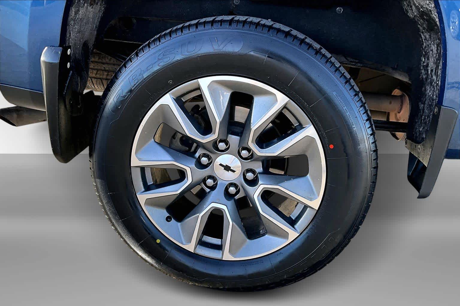 Thumbnail: 2019 Chevrolet Silverado 1500 - 34