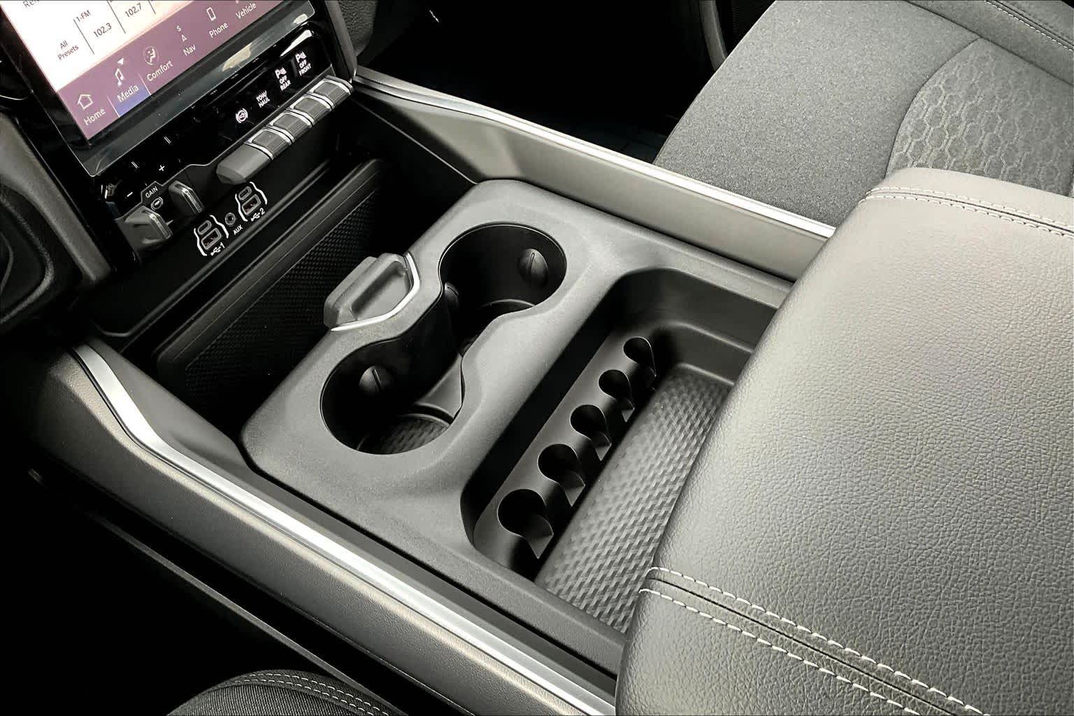 Thumbnail: 2026 RAM 3500 - 17