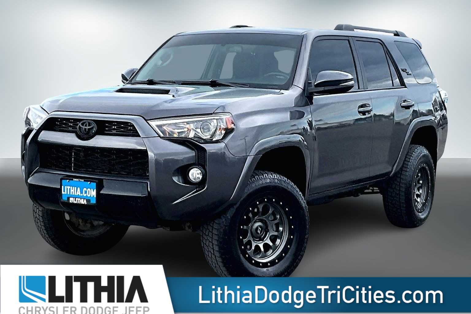 Thumbnail: 2019 Toyota 4Runner - 1