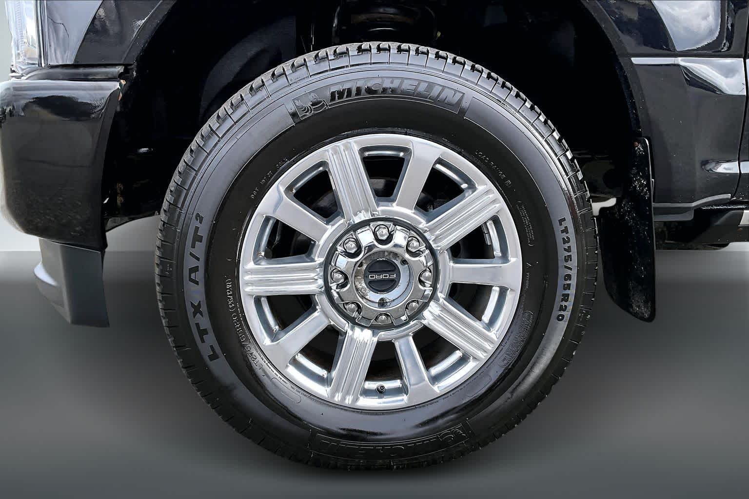 Thumbnail: 2019 Ford Econoline - 7