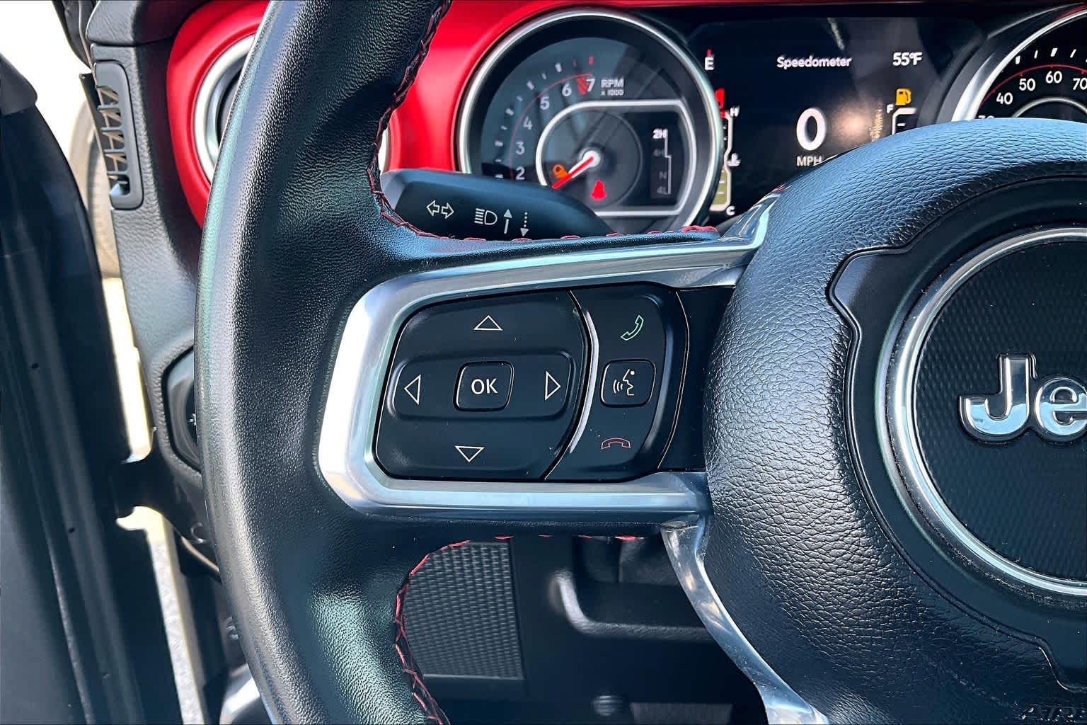 Thumbnail: 2021 Jeep Gladiator - 23