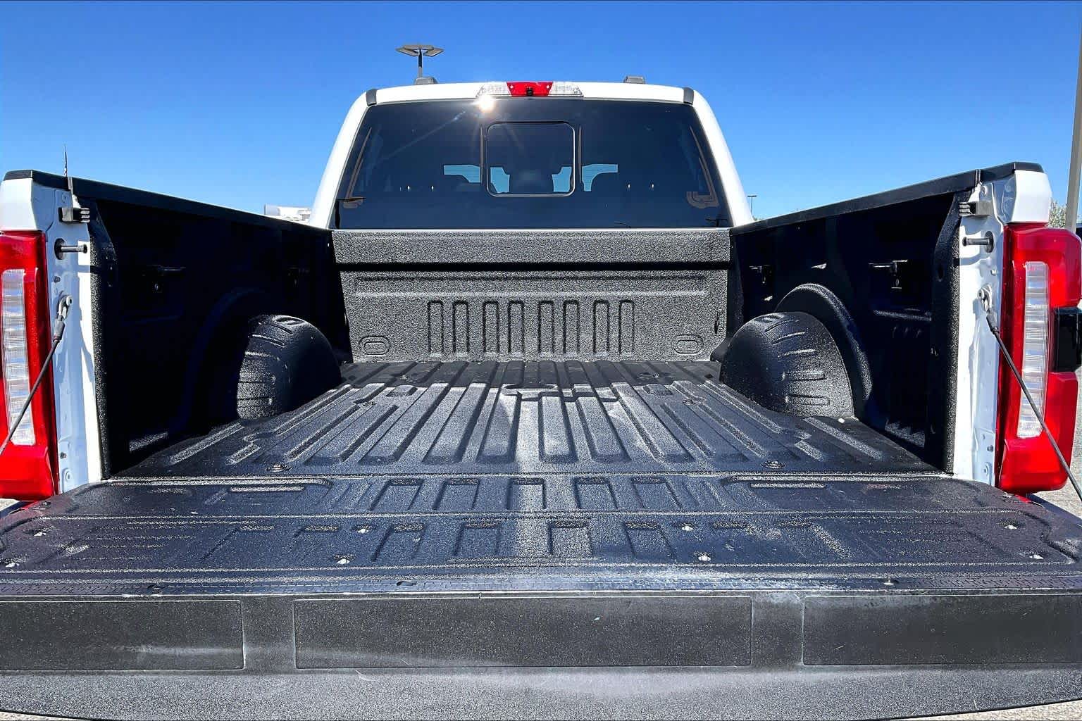 Thumbnail: 2023 Ford Econoline - 17