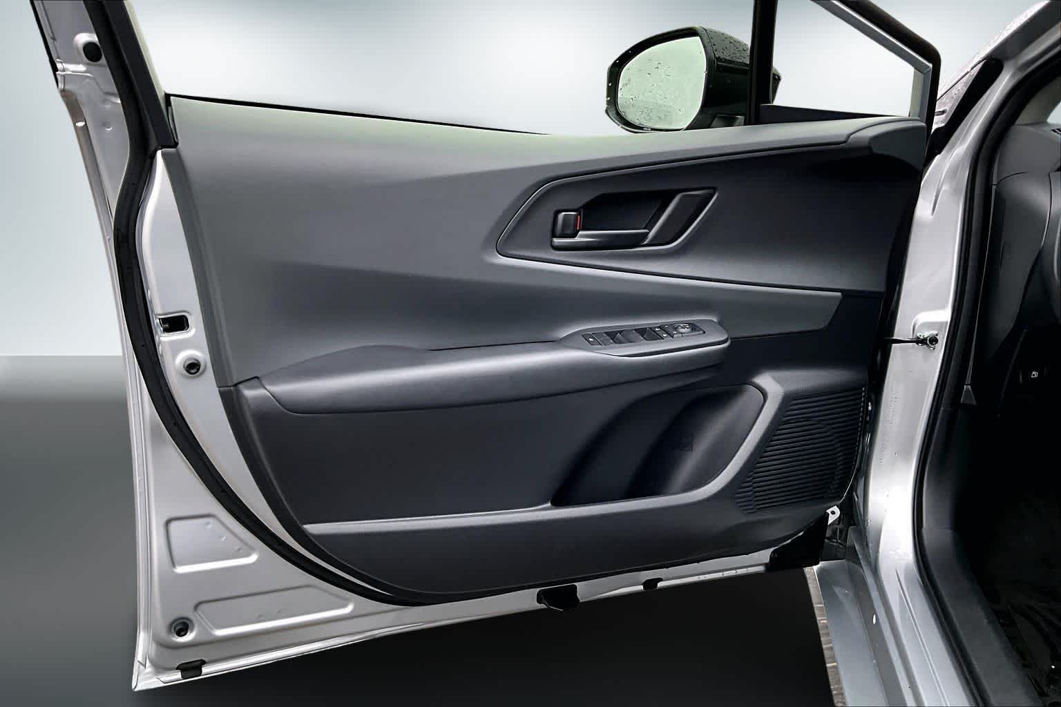 Thumbnail: 2024 Toyota Prius - 26