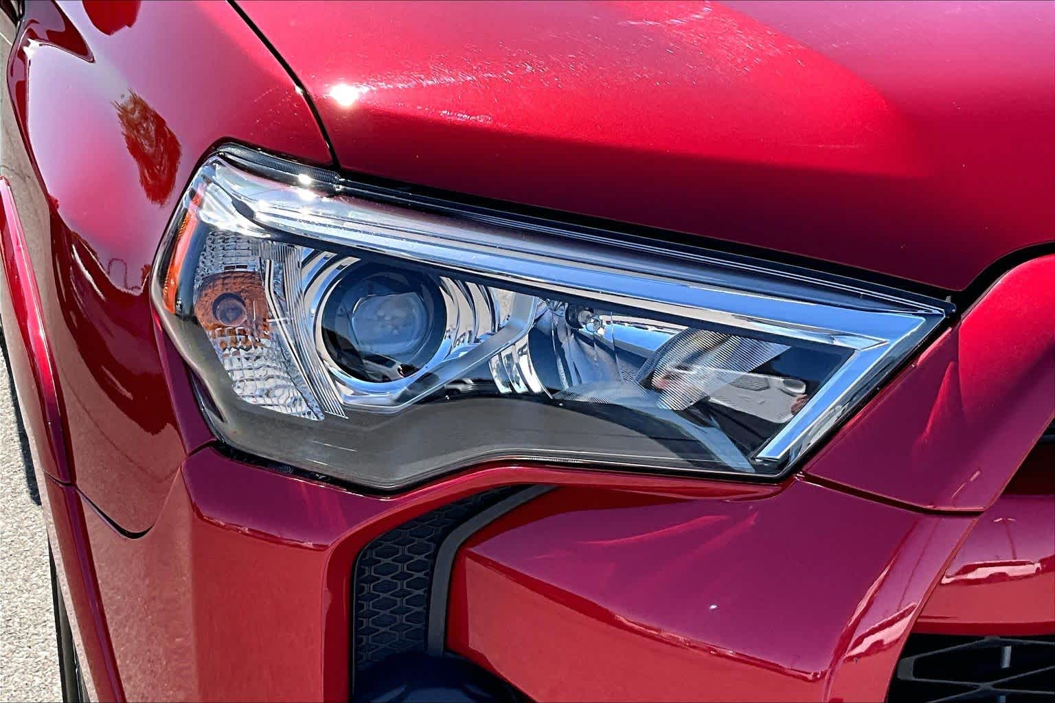 Thumbnail: 2024 Toyota 4Runner - 31