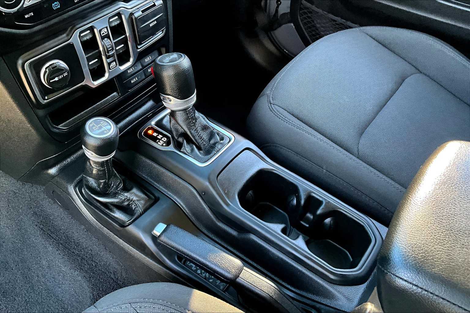 Thumbnail: 2023 Jeep Wrangler - 16