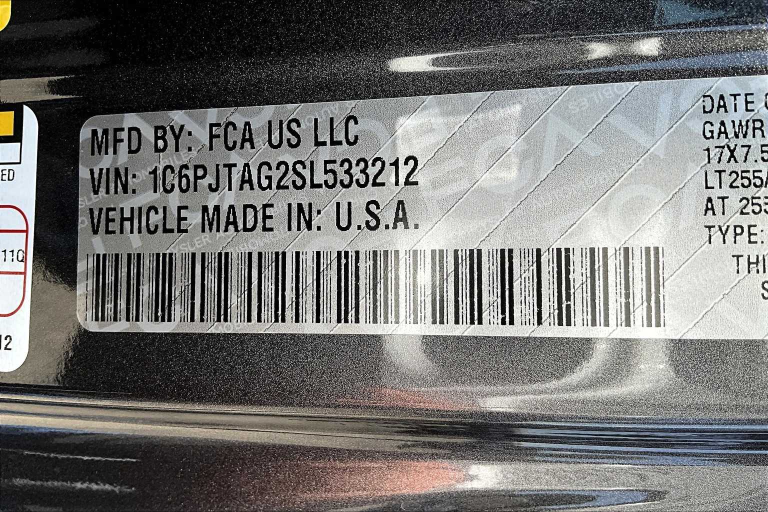 Thumbnail: 2025 Jeep Gladiator - 21