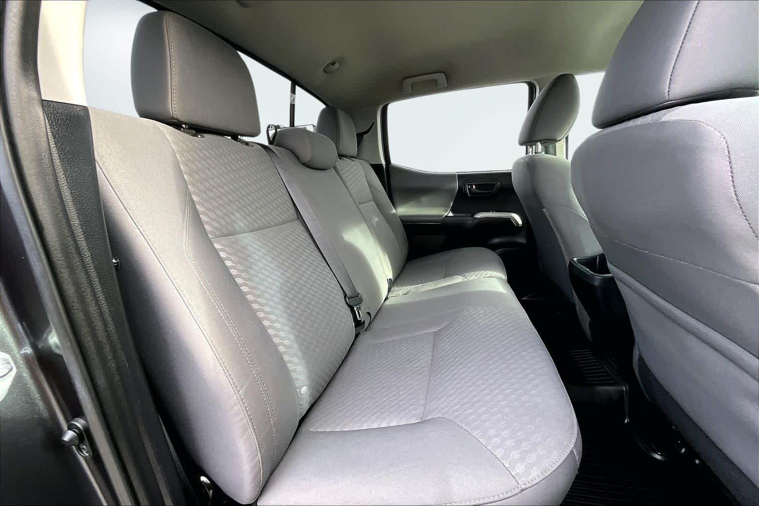 Thumbnail: 2021 Toyota Tacoma - 30