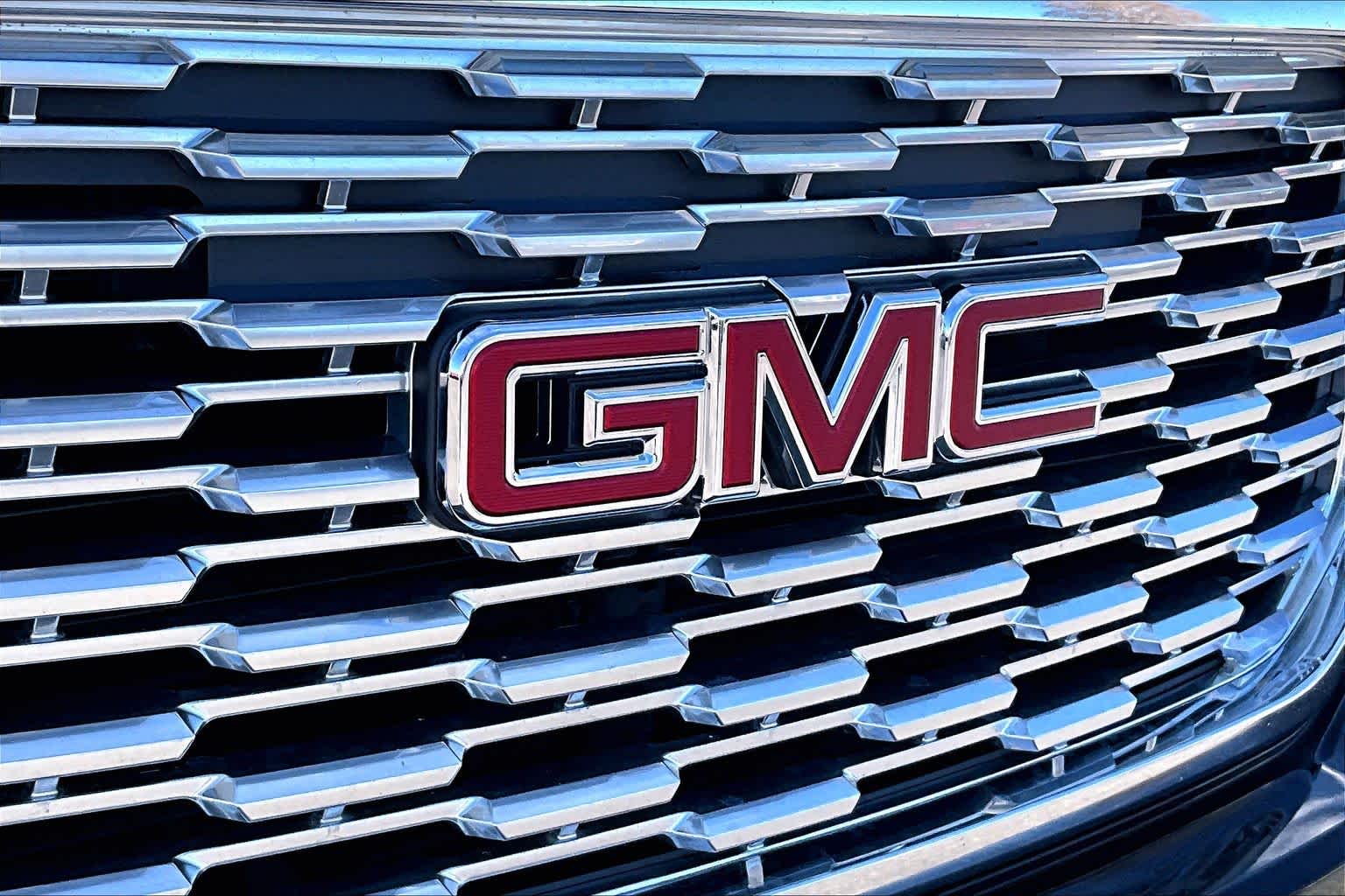 Thumbnail: 2020 GMC Yukon - 33