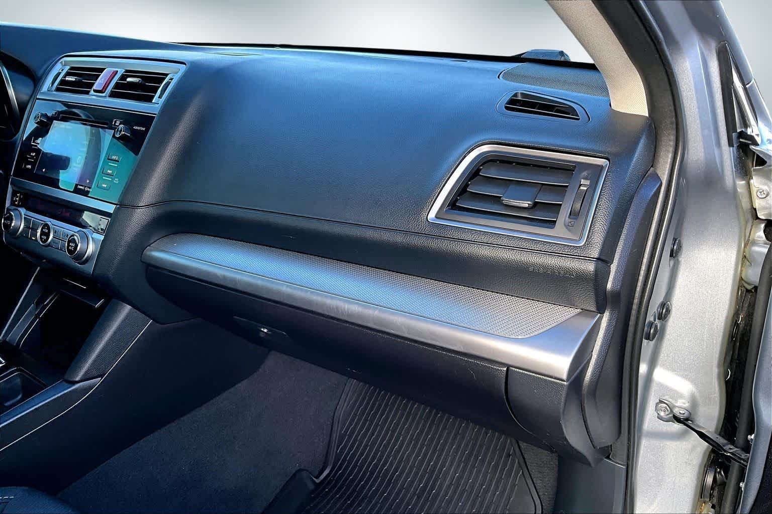 Thumbnail: 2017 Subaru Legacy - 23