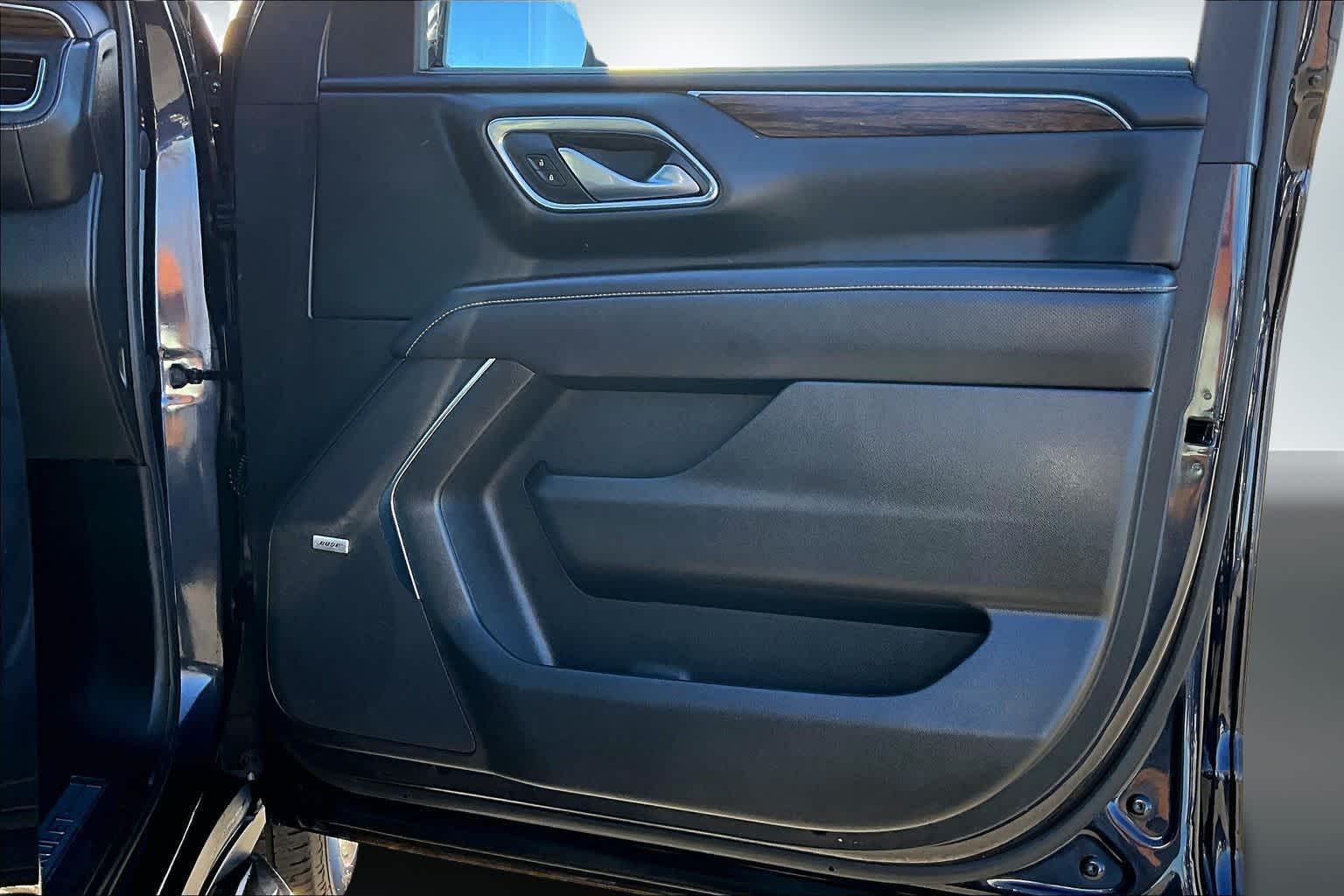 Thumbnail: 2023 Chevrolet Suburban - 28