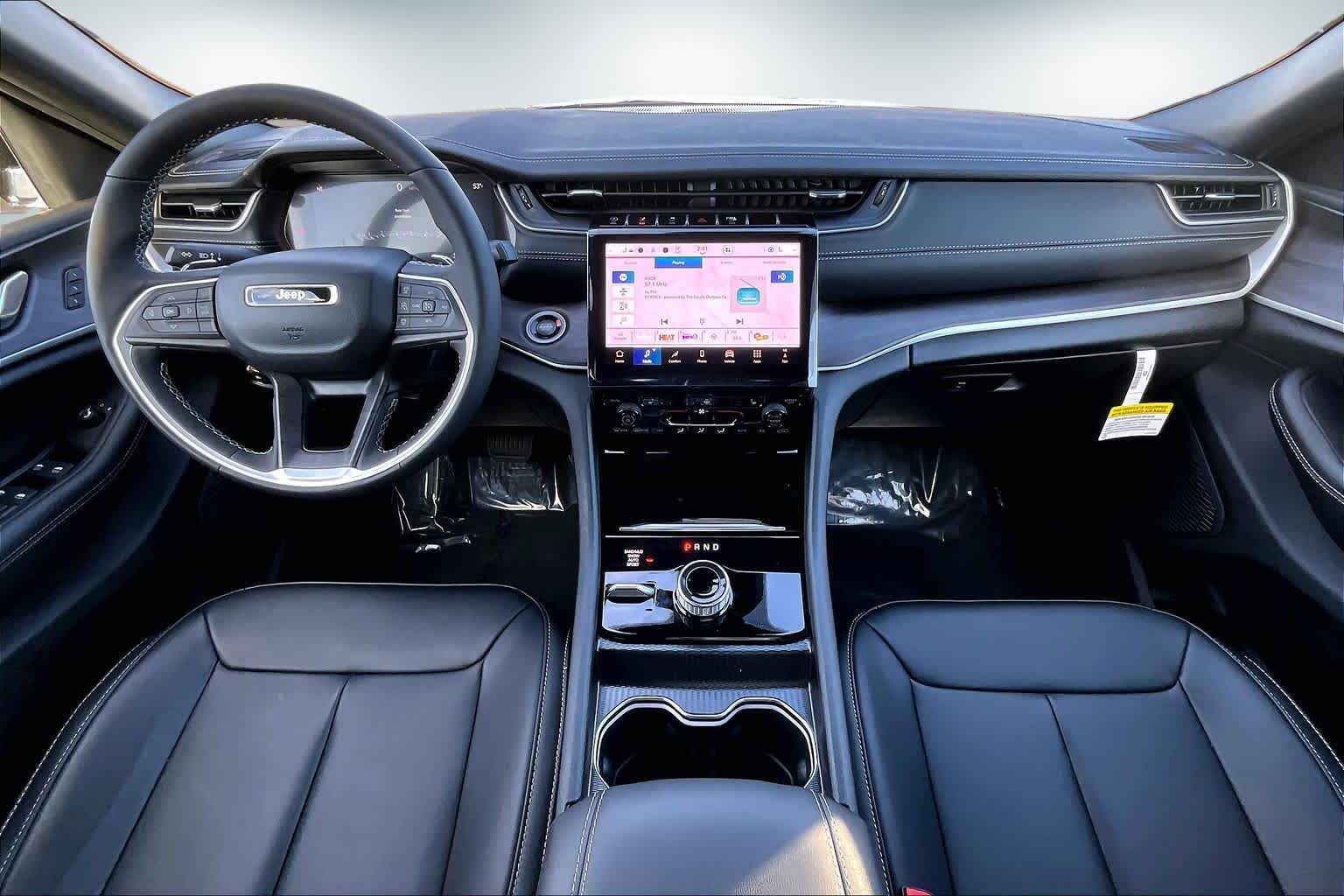 Thumbnail: 2025 Jeep Grand Cherokee - 10