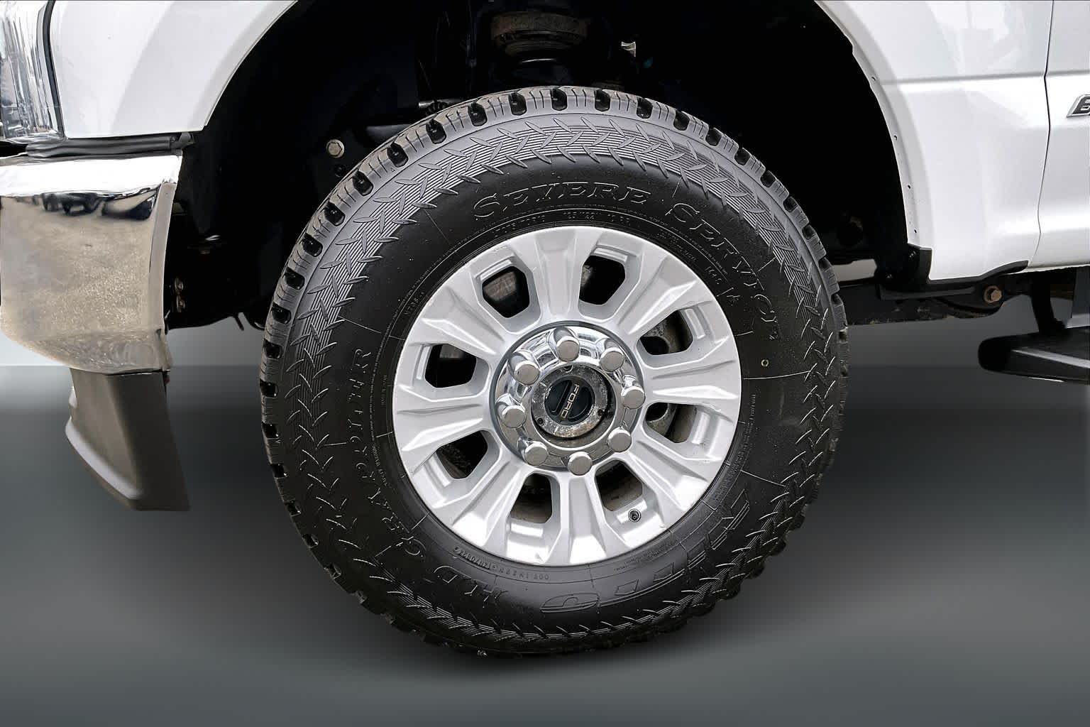 Thumbnail: 2022 Ford F-350 - 8