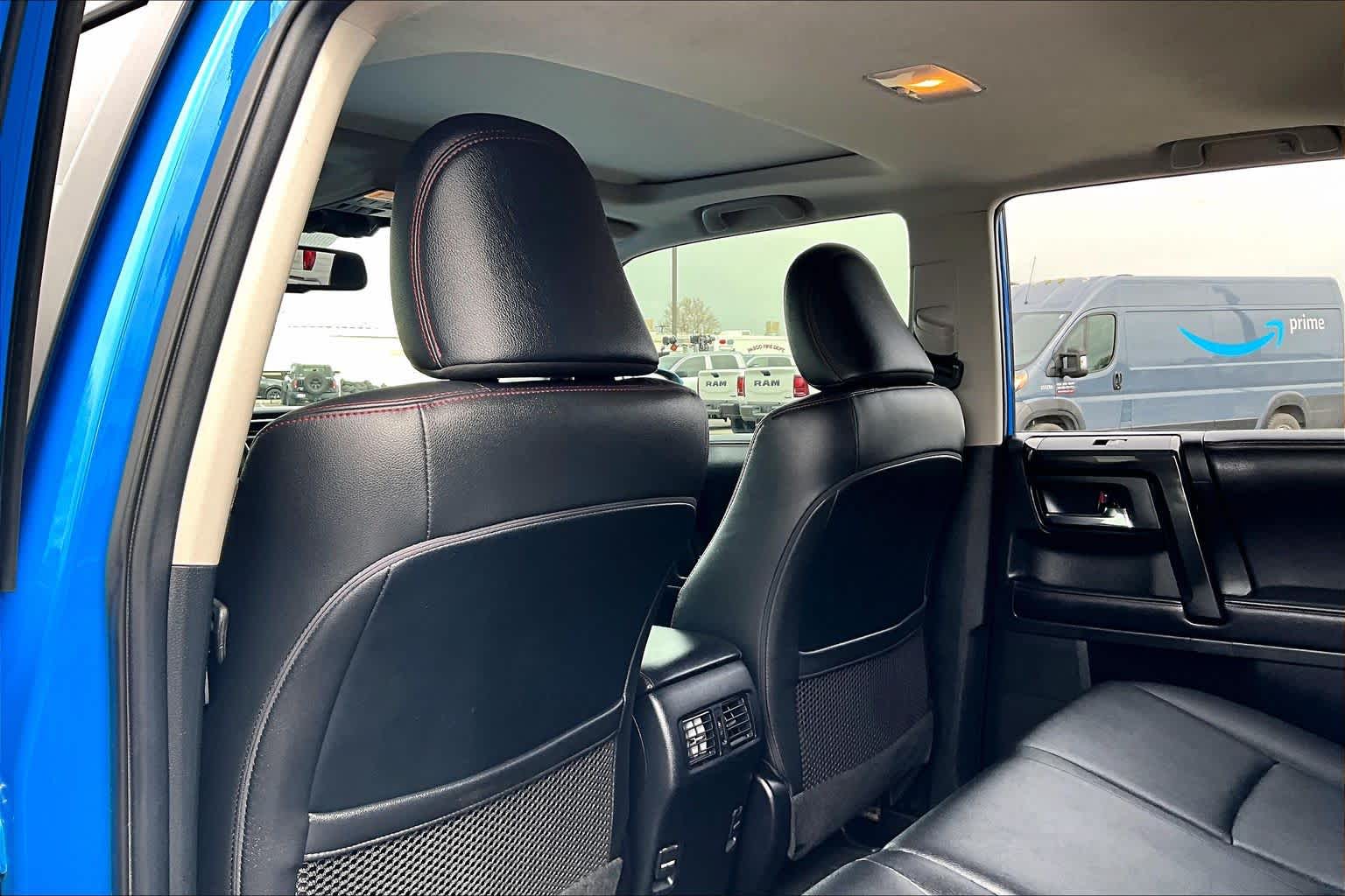 Thumbnail: 2019 Toyota 4Runner - 12