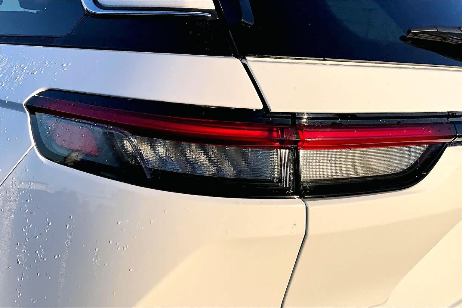 Thumbnail: 2024 Jeep Grand Cherokee - 32