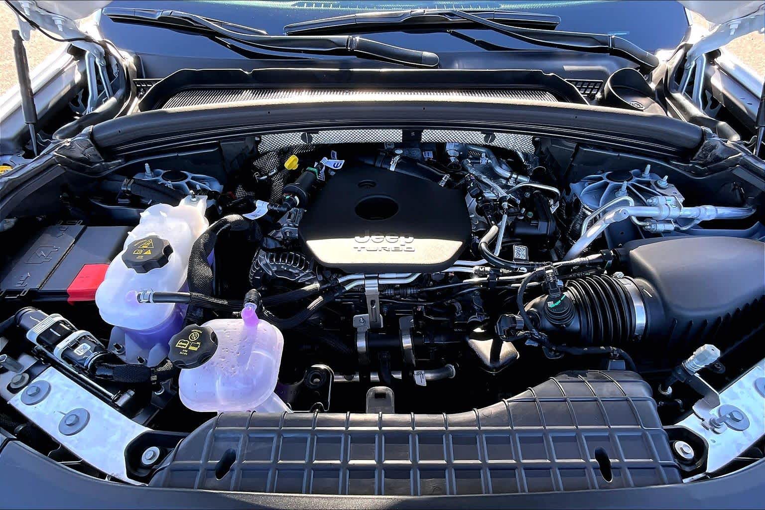 Thumbnail: 2026 Jeep Grand Cherokee - 9