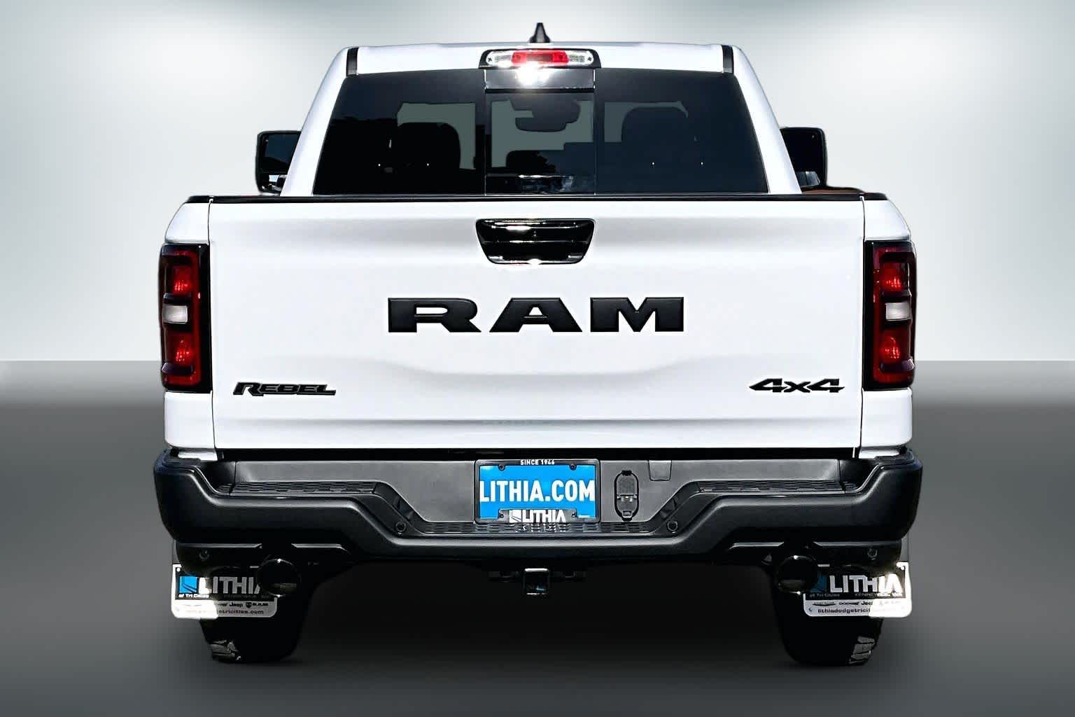Thumbnail: 2026 RAM 1500 - 5