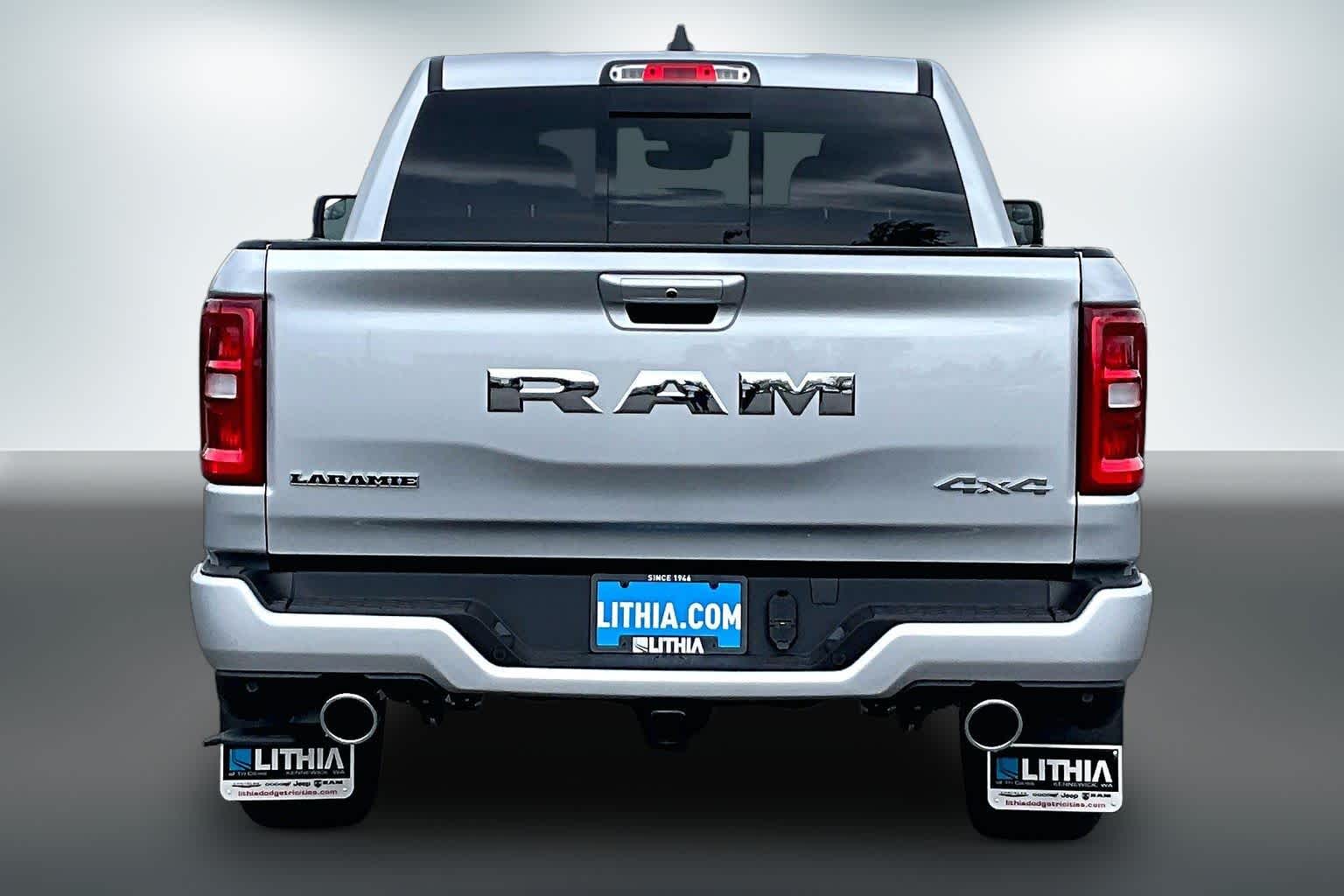 Thumbnail: 2026 RAM 1500 - 5