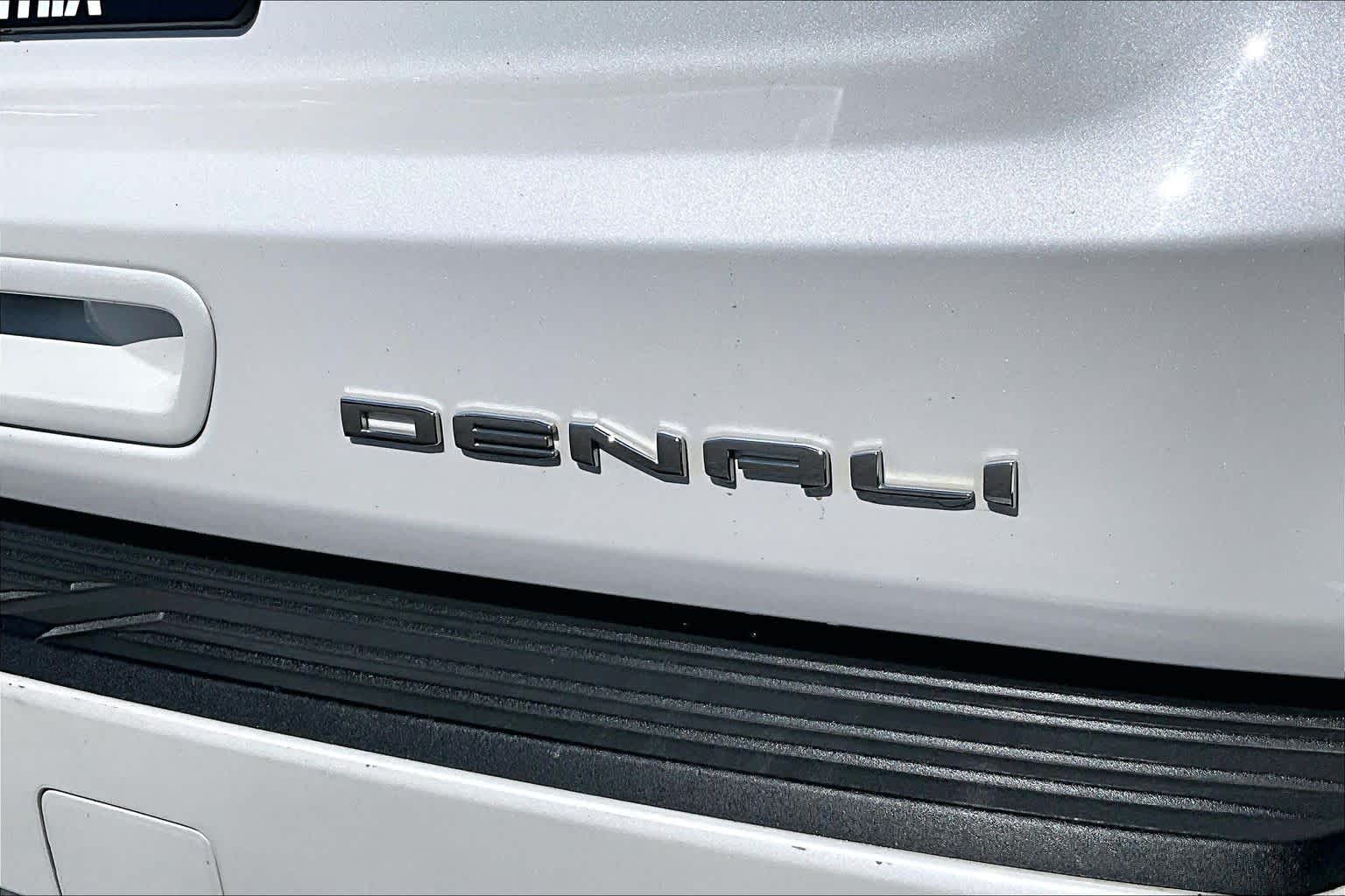 Thumbnail: 2021 GMC Yukon - 7