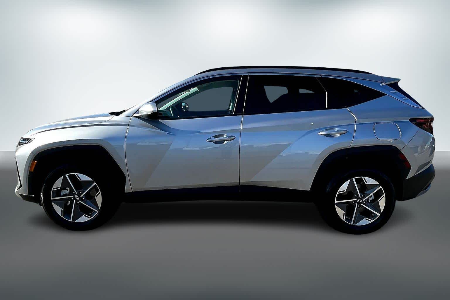 Thumbnail: 2025 Hyundai Tucson - 3