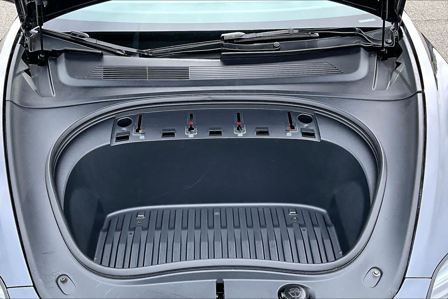 Thumbnail: 2024 Tesla Model 3 - 8