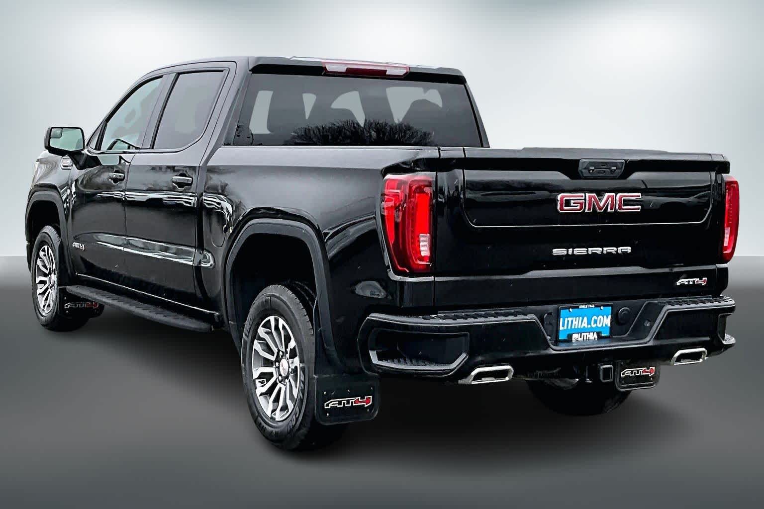 Thumbnail: 2022 GMC Sierra 1500 - 3