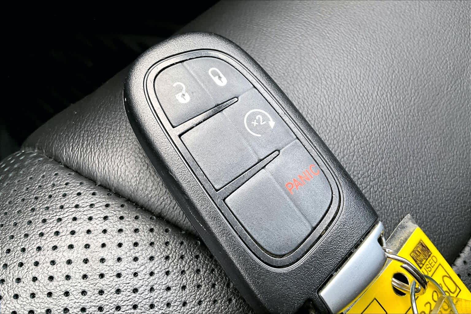 Thumbnail: 2021 Jeep Cherokee - 19