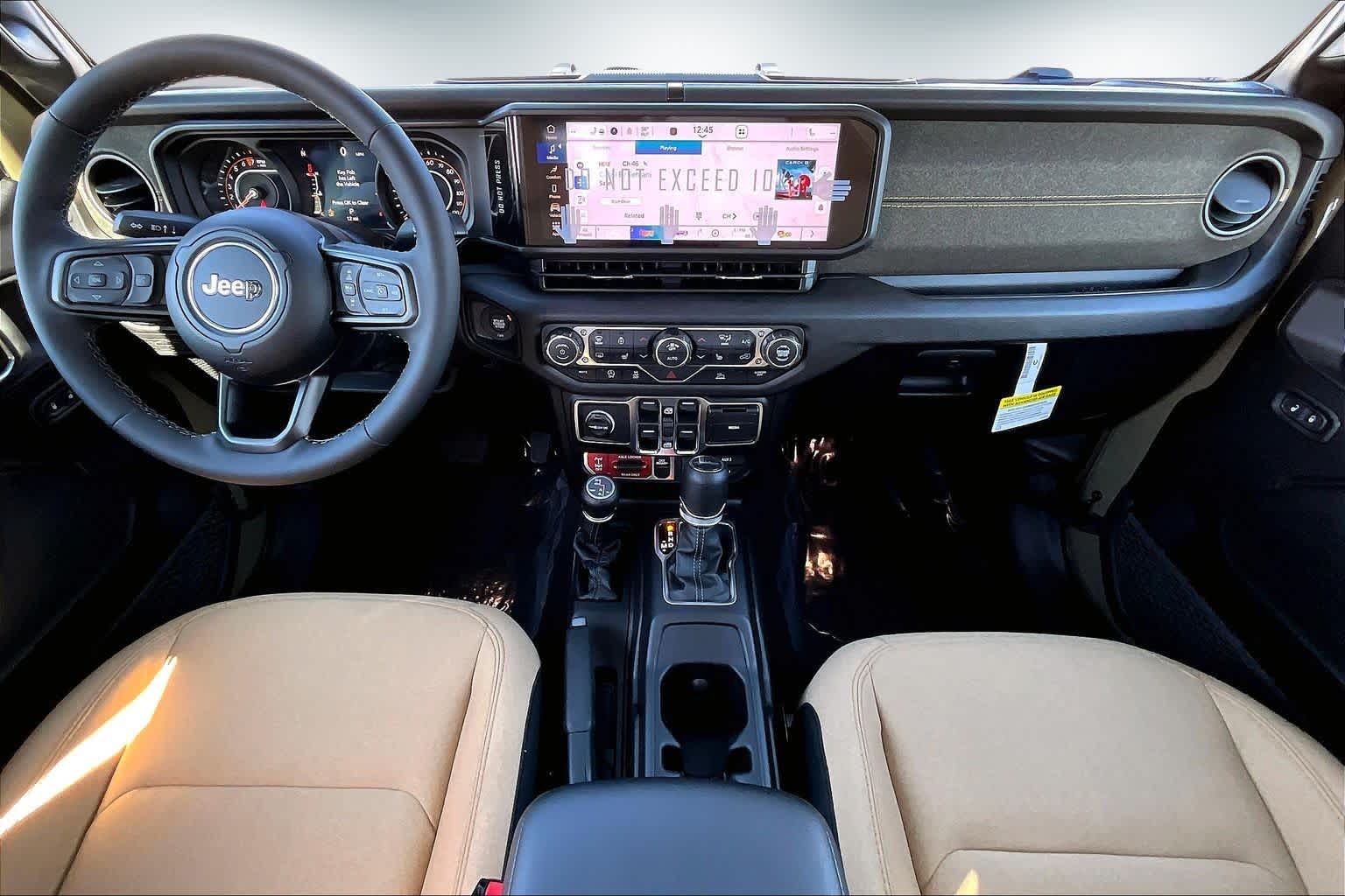 Thumbnail: 2026 Jeep Gladiator - 8