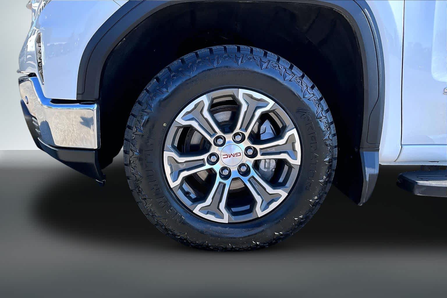 Thumbnail: 2024 GMC Sierra 1500 - 8