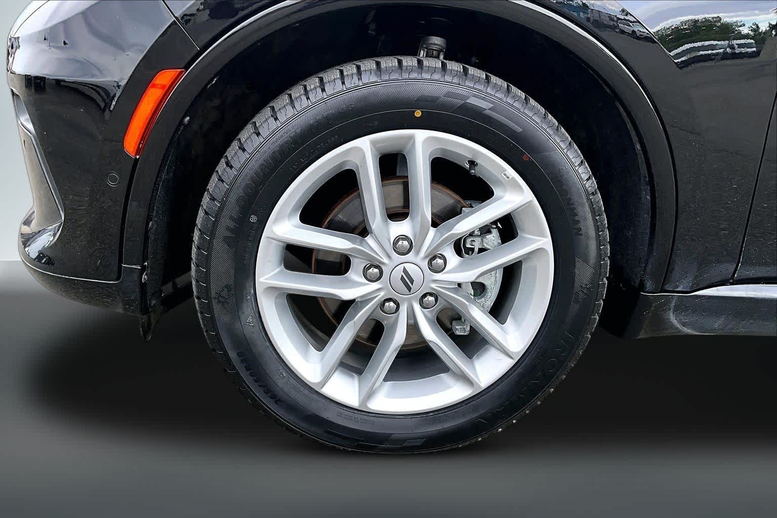 Thumbnail: 2025 Dodge Durango - 7