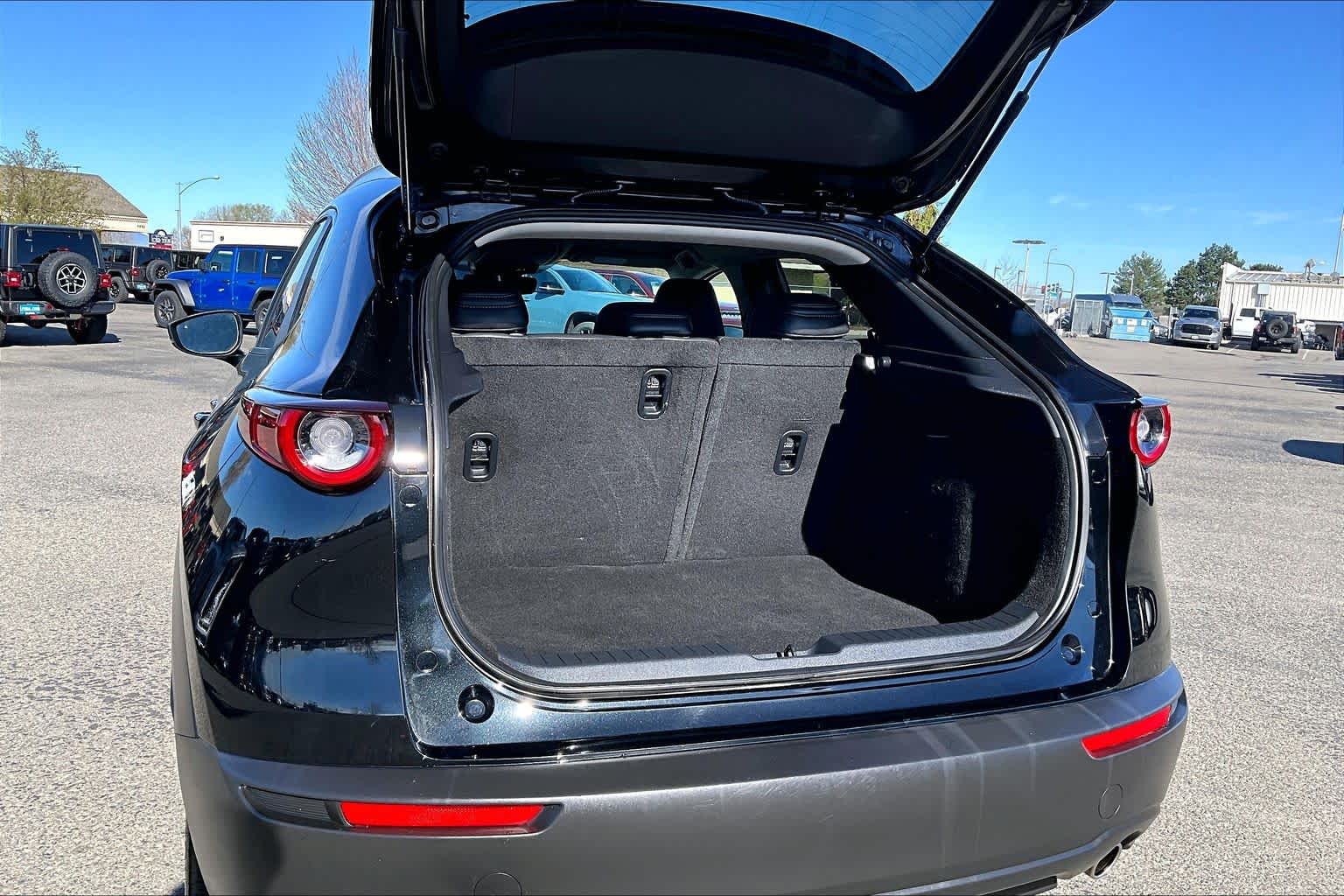 Thumbnail: 2024 Mazda CX-30 - 17