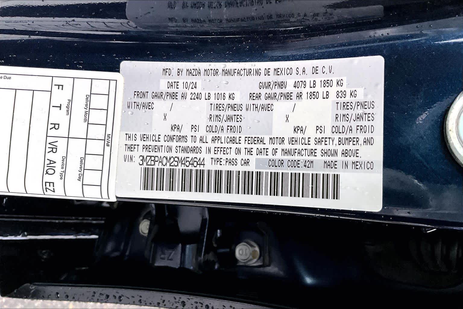 Thumbnail: 2025 Mazda Mazda3 - 20