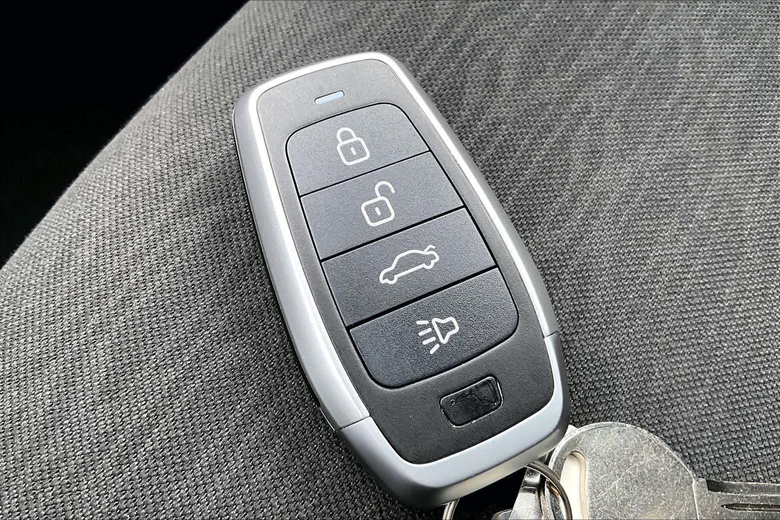 Thumbnail: 2023 Dodge Durango - 19