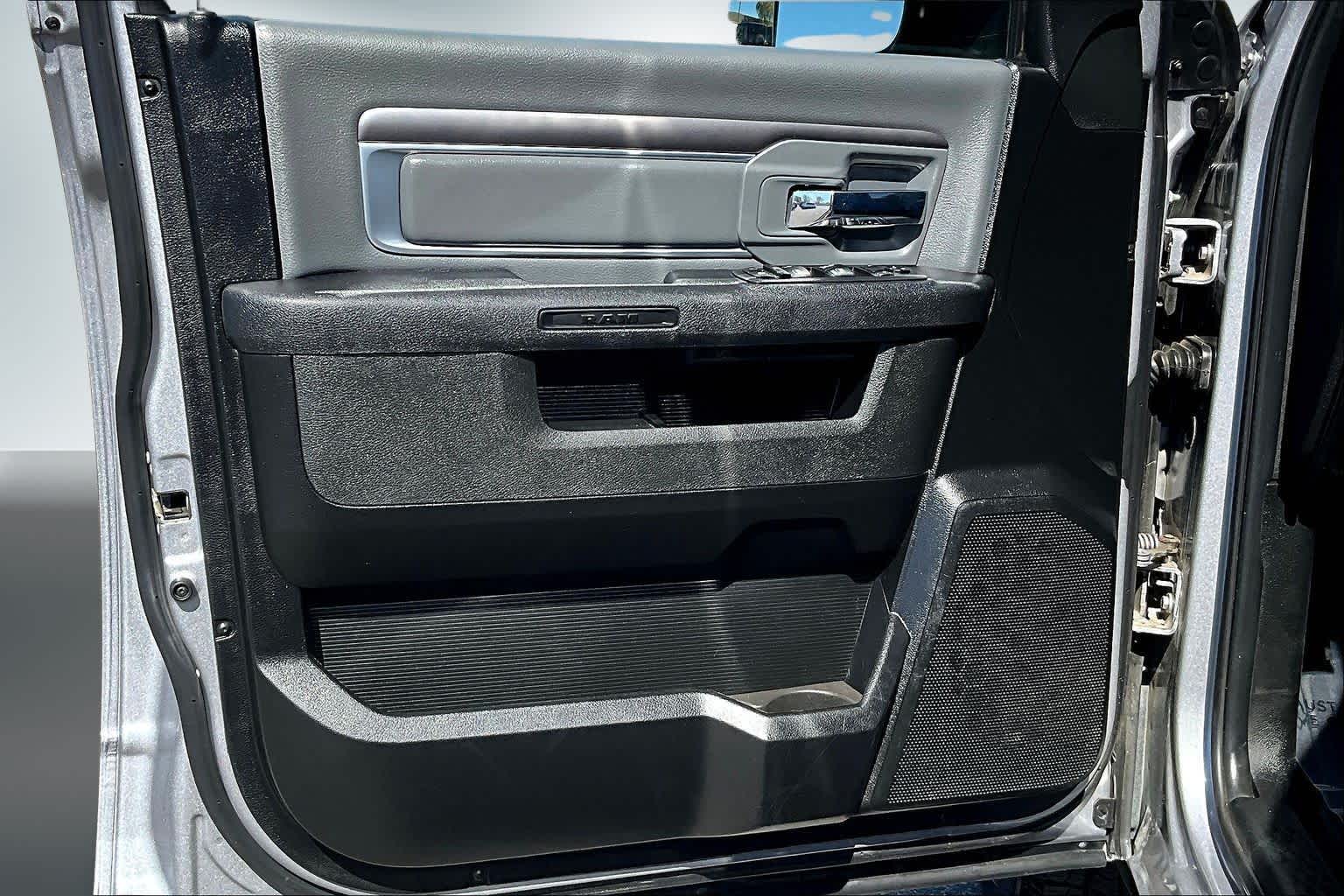 Thumbnail: 2023 RAM 1500 - 26