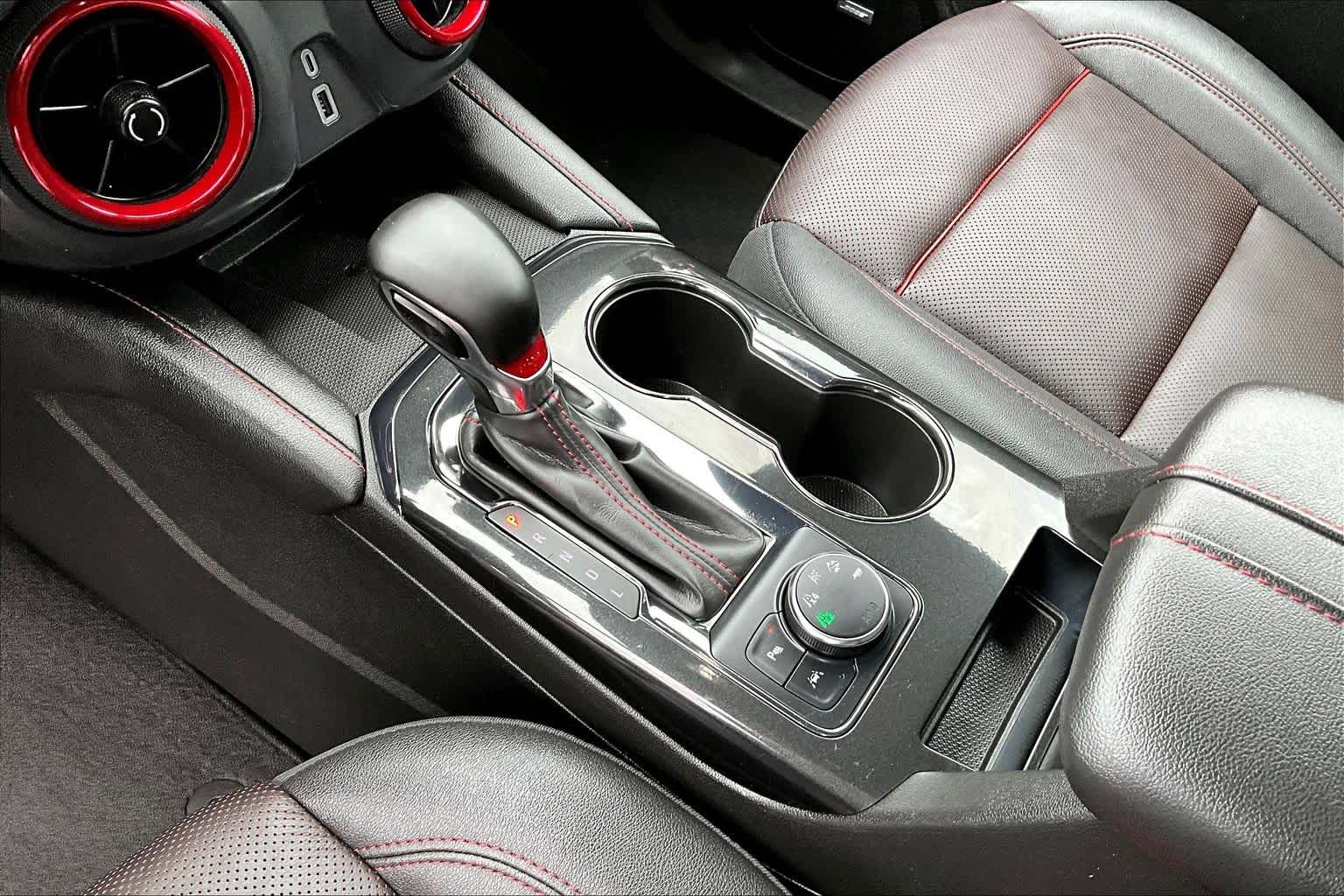 Thumbnail: 2025 Chevrolet Blazer - 16